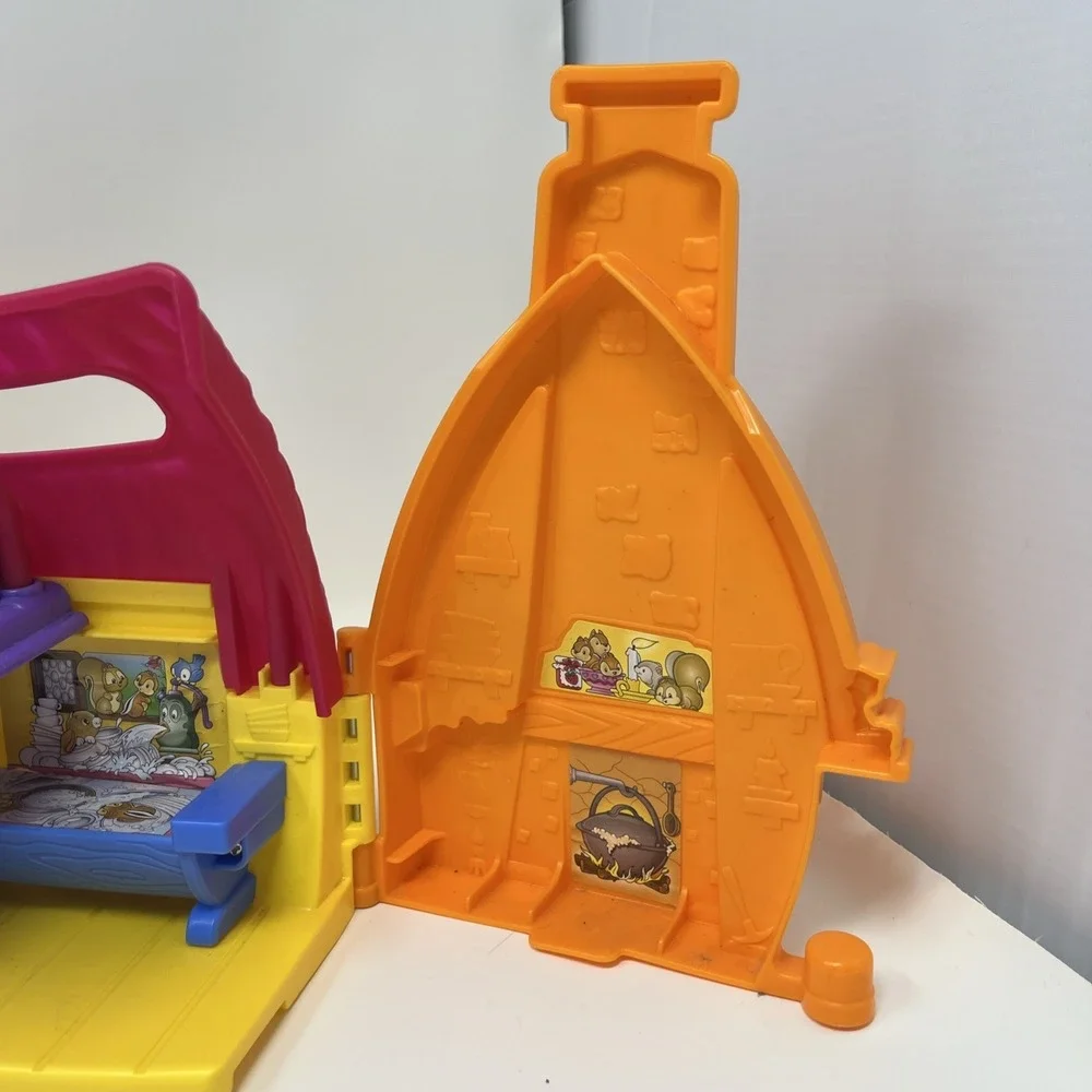 Fisher Price Little People Disney Snow White Cottage Music Works Playset Only